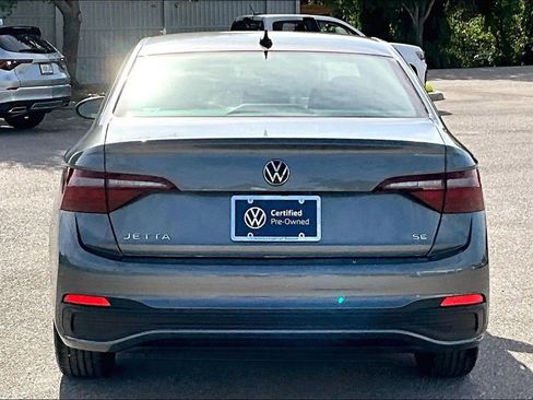 Certified 2023 Volkswagen Jetta SE FWD image 6