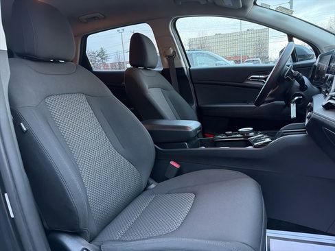 Certified 2023 Kia Sportage LX image 14