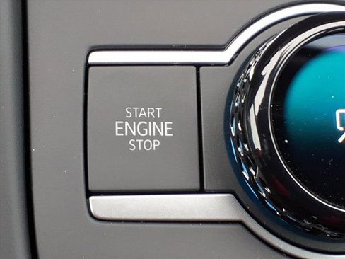 New 2026 Volkswagen Tiguan S image 18