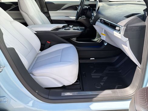 New 2026 Cadillac Lyriq Sport w/ LPO, Floor Liner Package RWD image 31