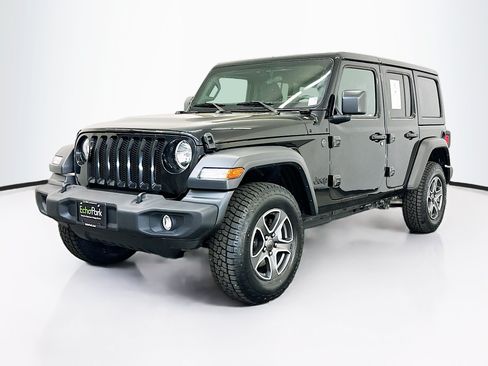 Used 2022 Jeep Wrangler Unlimited Sport AWD/4WD image 3