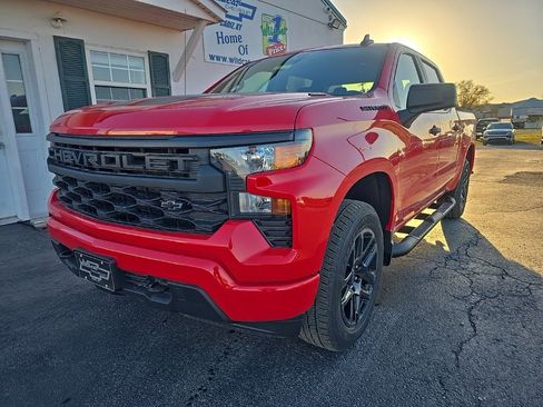 New 2026 Chevrolet Silverado 1500 Custom w/ Rally Edition image 3