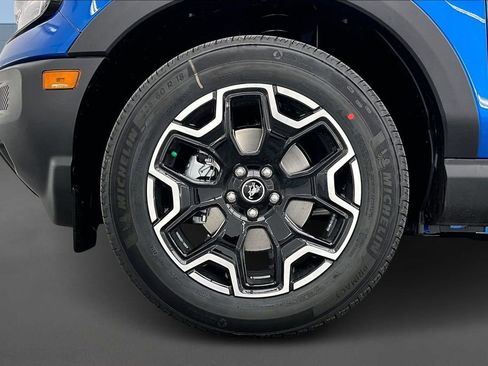 New 2026 Ford Bronco Sport Outer Banks image 13