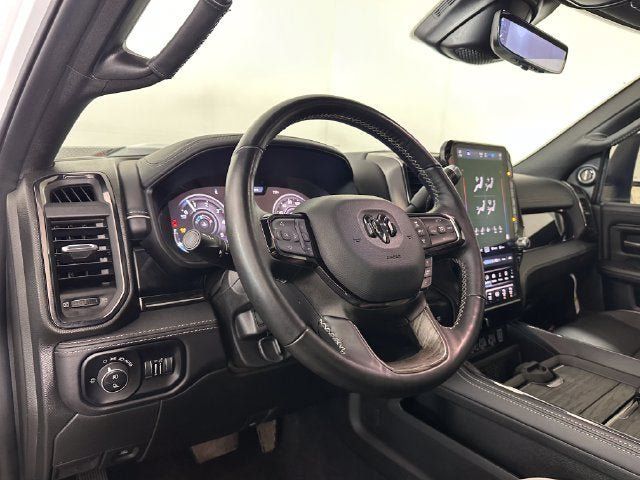 Used 2025 RAM 2500 Limited AWD/4WD image 13