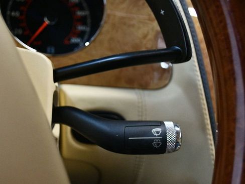 Used 2009 Bentley Flying Spur Flying Spur image 68