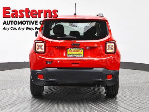 Used 2018 Jeep Renegade Altitude AWD/4WD image 6
