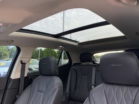 Used 2023 Buick Envision Avenir FWD image 26