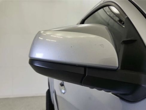 Used 2018 Toyota Tacoma SR w/ SR Convenience Package image 18