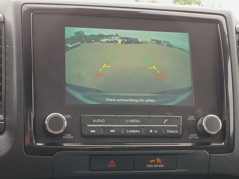 Used 2022 Nissan Frontier S RWD image 15