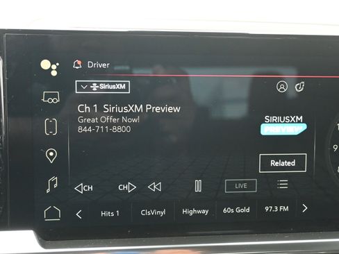 Used 2025 GMC Sierra 1500 Elevation image 23