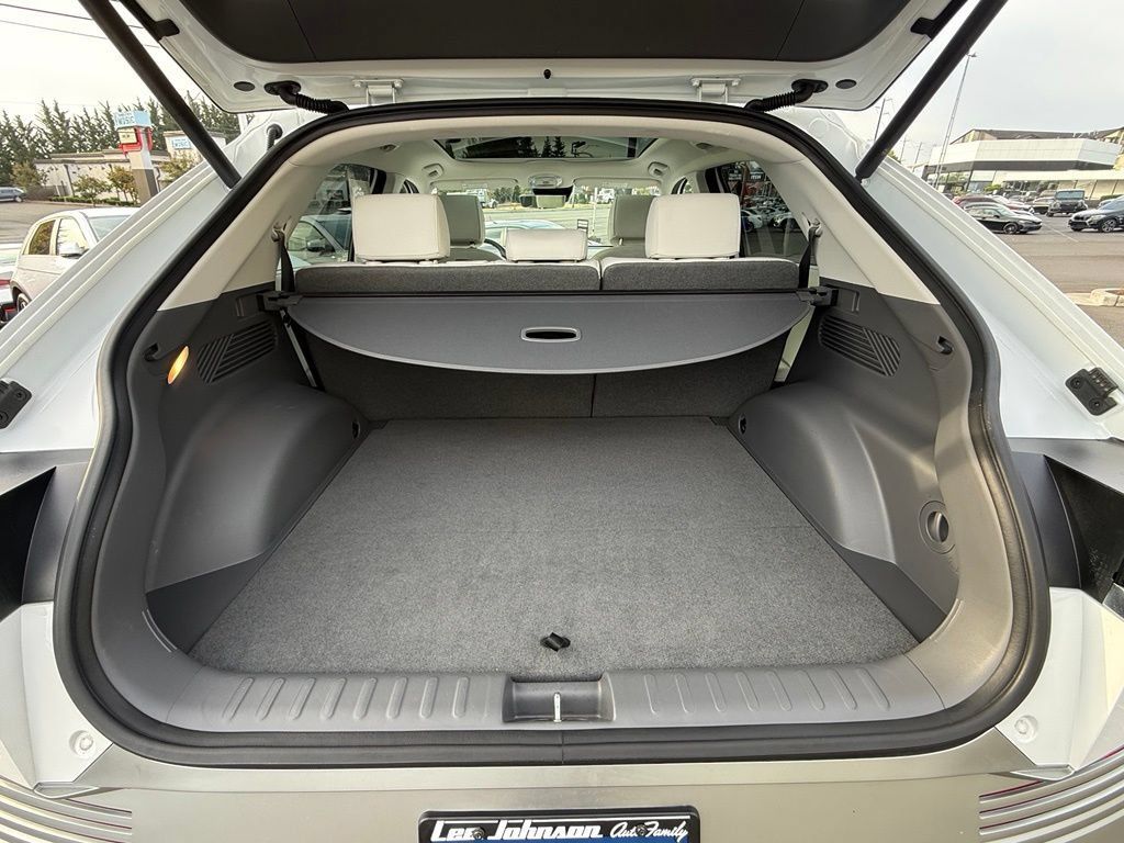 Certified 2024 Hyundai Ioniq 5 Limited RWD image 10