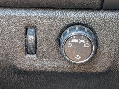 Used 2016 Chevrolet Colorado LT RWD image 17