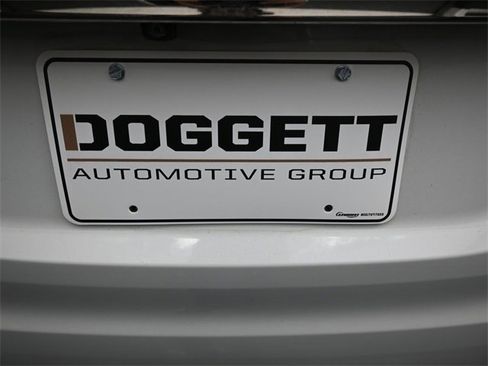 Used 2022 Honda HR-V EX image 2