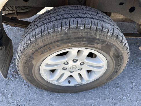 Used 2004 Toyota Tundra SR5 AWD/4WD image 11