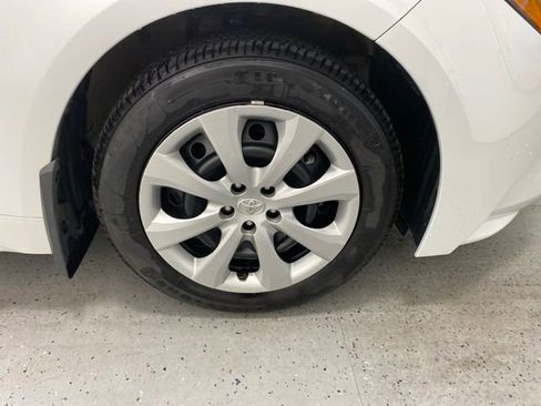 Used 2026 Toyota Corolla LE FWD image 8