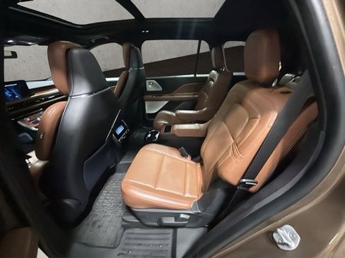 Used 2022 Lincoln Aviator Reserve w/ Equipment Group 201A image 21