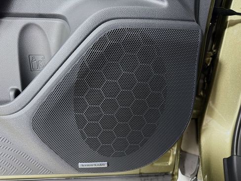 New 2025 Subaru Forester Limited image 32