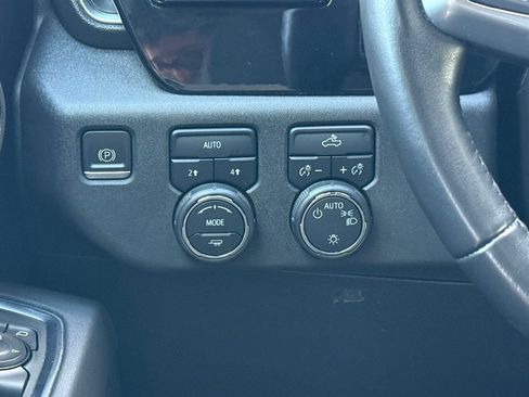 Used 2023 Chevrolet Silverado 1500 LT w/ Protection Package AWD/4WD image 20