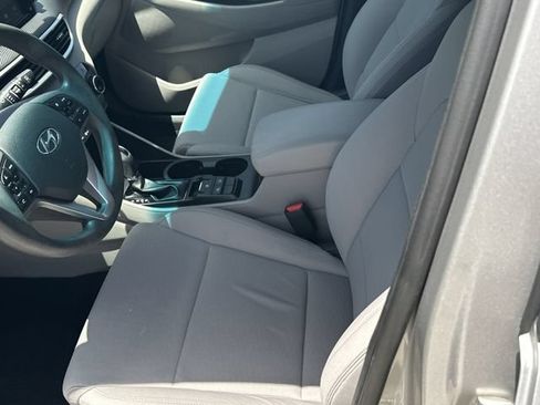 Used 2020 Hyundai Tucson SE FWD image 17