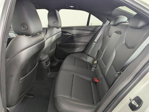 Used 2022 Cadillac CT4 V image 20