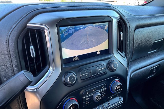 Used 2022 Chevrolet Silverado 1500 LT AWD/4WD image 22