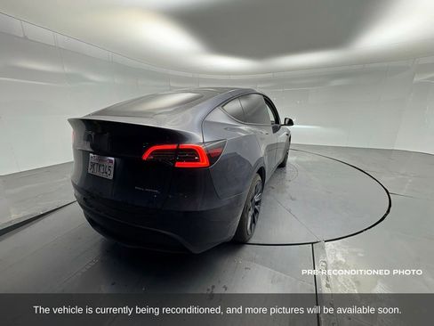 Used 2023 Tesla Model Y Long Range image 6