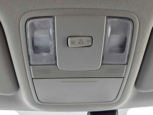 Certified 2025 Kia Soul LX w/ LX Technology Package FWD image 32