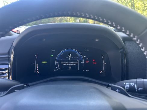 New 2026 Toyota Camry SE FWD image 32