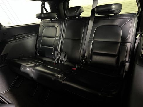 Used 2024 Lincoln Navigator L Reserve w/ Equipment Group 201A AWD/4WD image 12