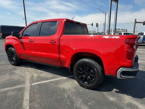 Used 2025 Chevrolet Silverado 1500 LT AWD/4WD image 6