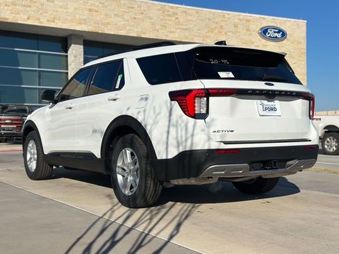 New 2026 Ford Explorer Active w/ Active Comfort Package image 54