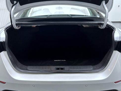 Used 2024 Nissan Sentra SV image 21