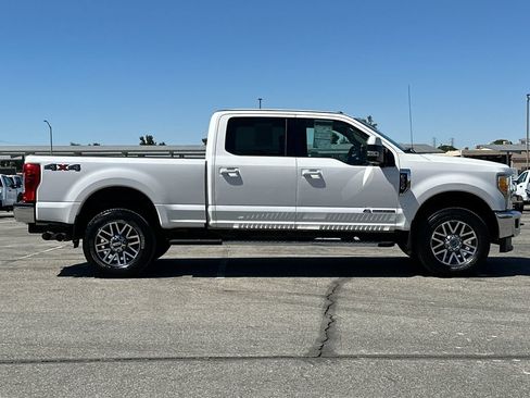 Certified 2017 Ford F350 Lariat w/ Tow Technology Bundle AWD/4WD image 2