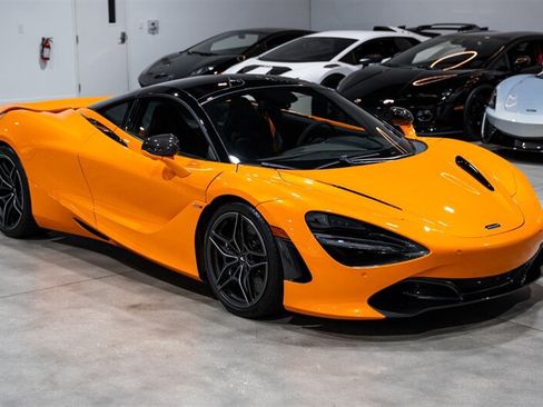 Used 2019 McLaren 720S Performance RWD image 8