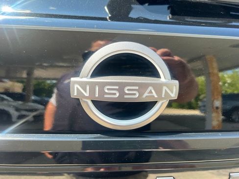 Used 2023 Nissan Armada SL w/ Midnight Edition Package AWD/4WD image 35