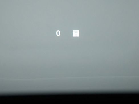 Used 2023 Volvo XC60 B6 Ultimate w/ Protection Package Premier image 29