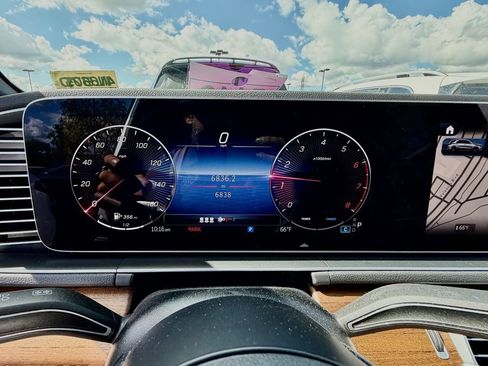 Used 2026 Mercedes-Benz GLE 350 4MATIC image 4