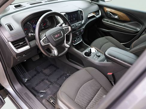 Used 2021 GMC Terrain SLE w/ Driver Convenience Package FWD image 13