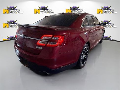 Used 2017 Ford Taurus SHO w/ Sho Performance Package image 4
