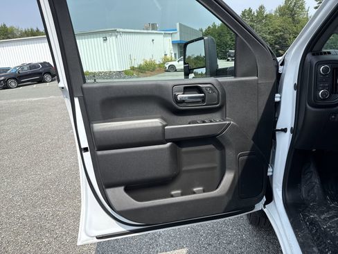 New 2025 GMC Sierra 3500 Pro w/ Convenience Package image 54