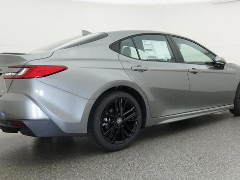 New 2026 Toyota Camry SE FWD image 25