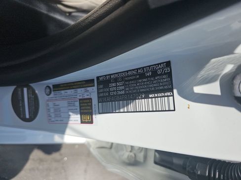 Used 2023 Mercedes-Benz C 300 Sedan image 32