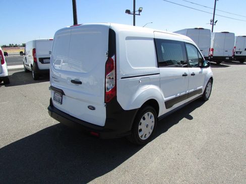 Used 2023 Ford Transit Connect XL image 6