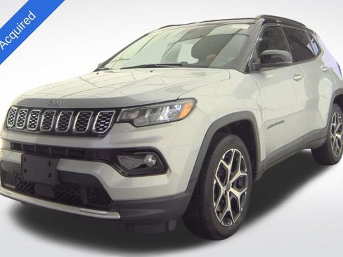 Used 2025 Jeep Compass Limited image 1