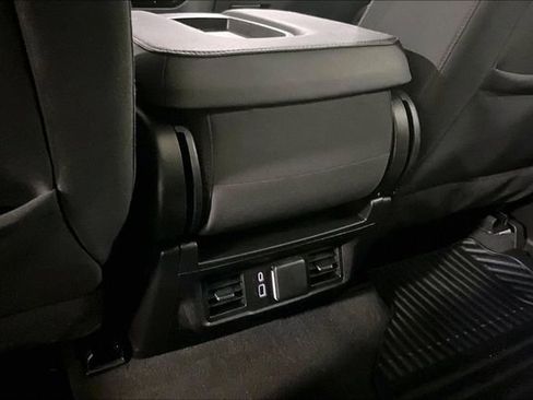 Certified 2024 GMC Sierra 1500 Elevation image 27