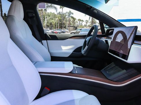Used 2022 Tesla Model X AWD/4WD image 23