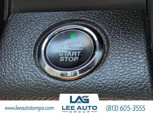 Used 2015 Ford F150 Platinum w/ Equipment Group 701A Luxury RWD image 28
