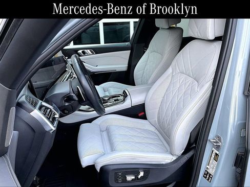 Used 2025 BMW X5 xDrive40i w/ M Sport Package AWD/4WD image 7