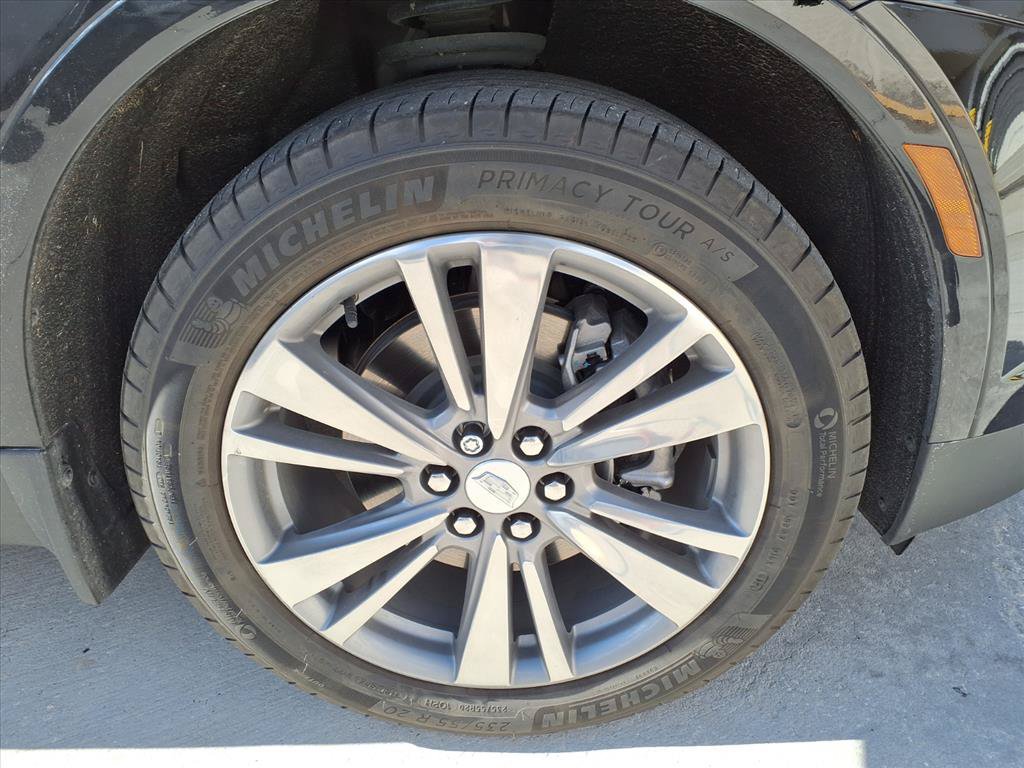 Used 2025 Cadillac XT5 Premium Luxury FWD image 7