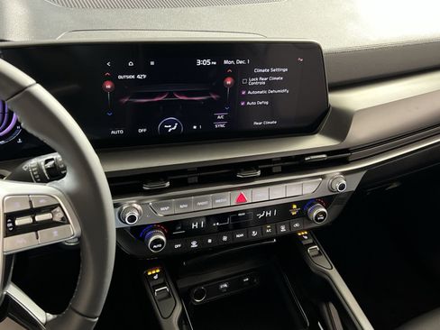 New 2025 Kia Telluride S image 19